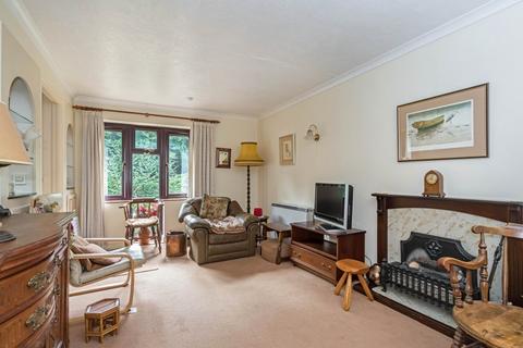 2 bedroom apartment for sale - Turneys Orchard, Chorleywood, Rickmansworth, Hertfordshire, WD3