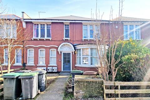 2 bedroom flat for sale - Palmerston Road, London N22