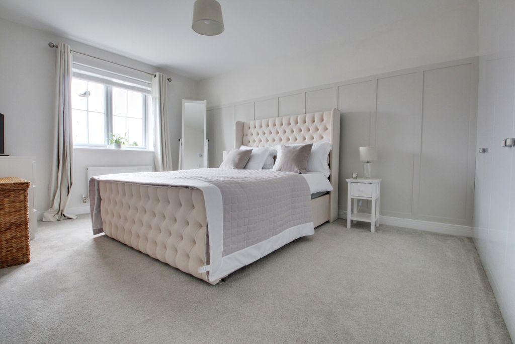 Bedroom 1 (Double with Ensuite)