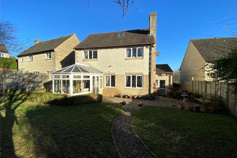 27 Padin Close, Chalford, Stroud, GL6 8FB