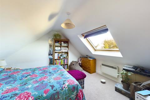 27 Padin Close, Chalford, Stroud, GL6 8FB