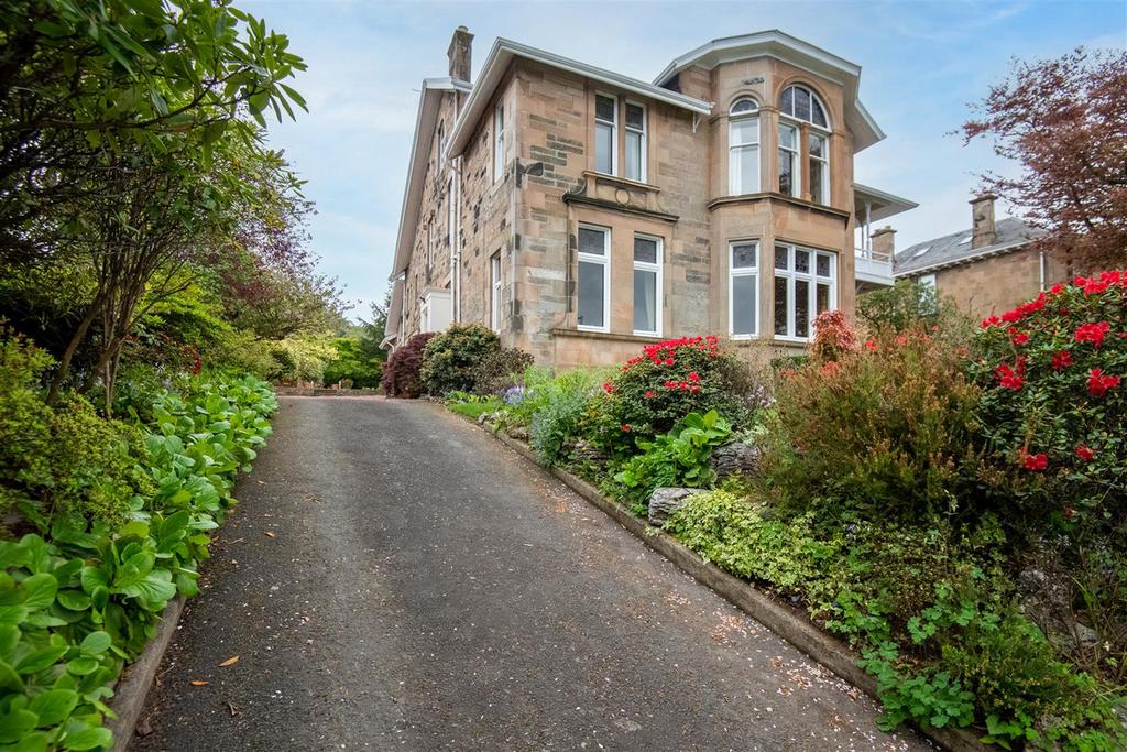 Octavia Terrace, Greenock, PA16 4 bed flat £445,000