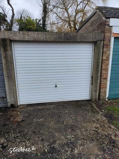 Garage to rent, Albemarle Road, Willesborough TN24
