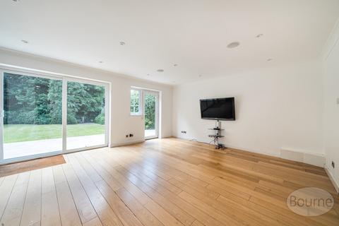 6 bedroom detached house to rent, Pine Walk, Cobham, Surrey, KT11