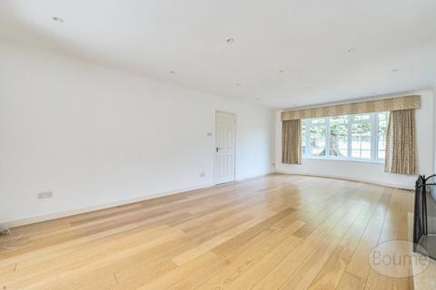 6 bedroom detached house to rent, Pine Walk, Cobham, Surrey, KT11