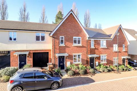 32 Harrier End, St Albans, AL4 0LD