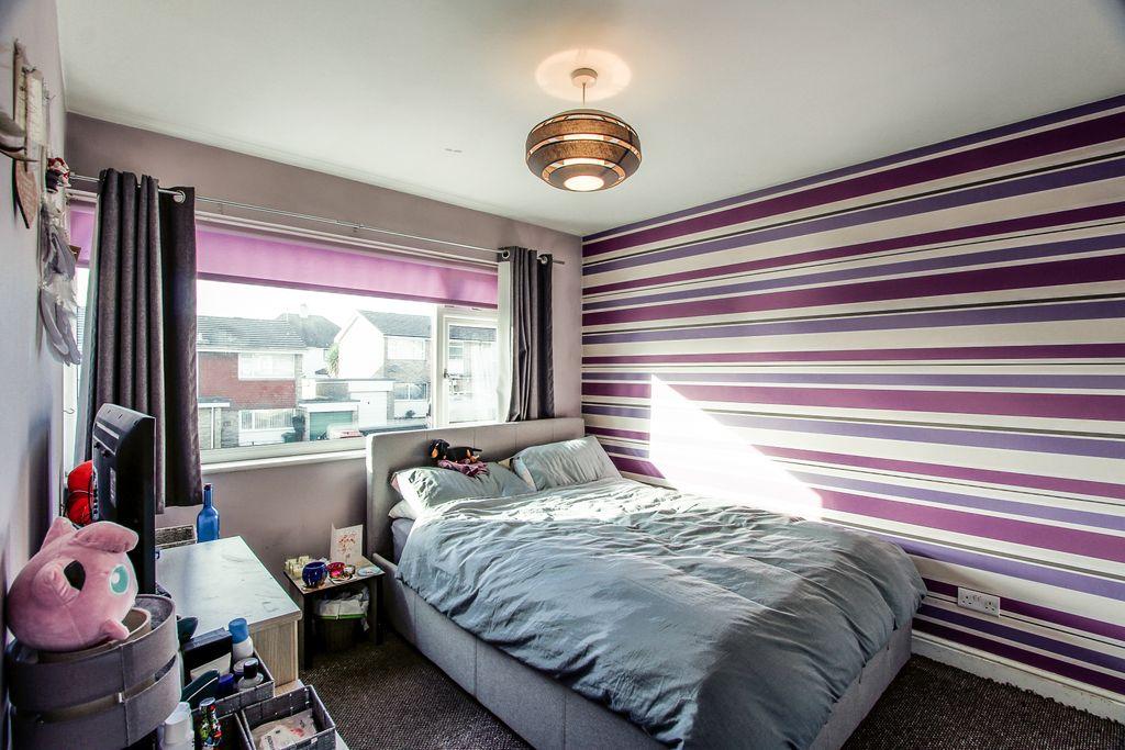 Bedroom 2 (Double)