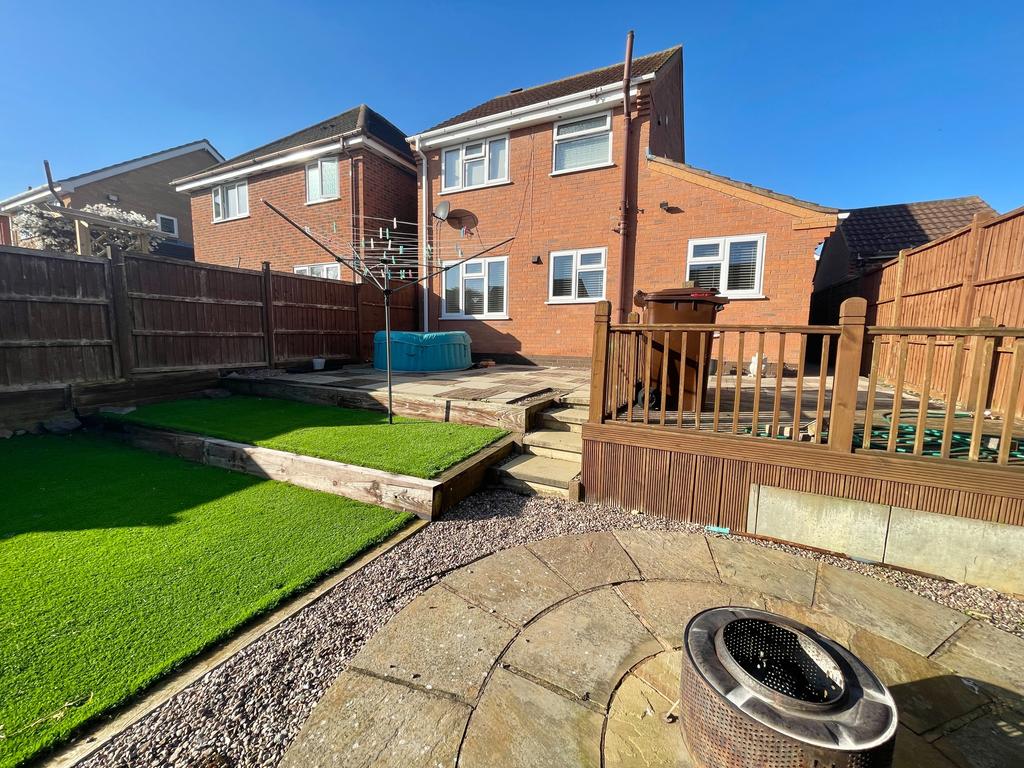 Mildmay Close, Melton Mowbray, LE13 4 bed detached house £289,000
