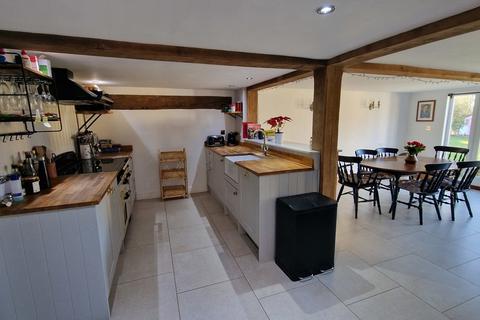 Kenhurst Cargate Common, Tibenham, Norwich, NR16 1QH