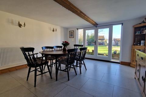 Kenhurst Cargate Common, Tibenham, Norwich, NR16 1QH