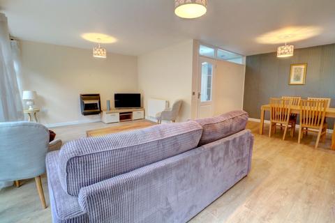 25 Manor Road, Sutton Coldfield, B73 6EE