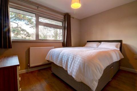 25 Manor Road, Sutton Coldfield, B73 6EE