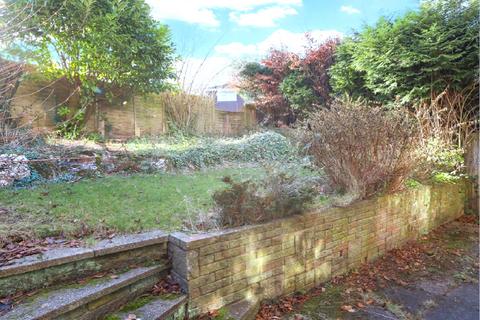 25 Manor Road, Sutton Coldfield, B73 6EE