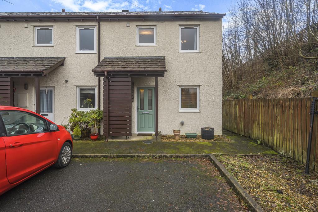 60 Beck Nook, Staveley, Kendal, Cumbria, LA8 9ND 2 bed end of terrace