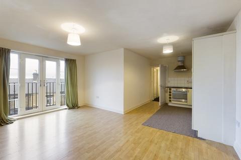 2 bedroom flat to rent, Junction House, Doncaster Road