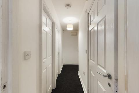 2 bedroom flat to rent, Junction House, Doncaster Road