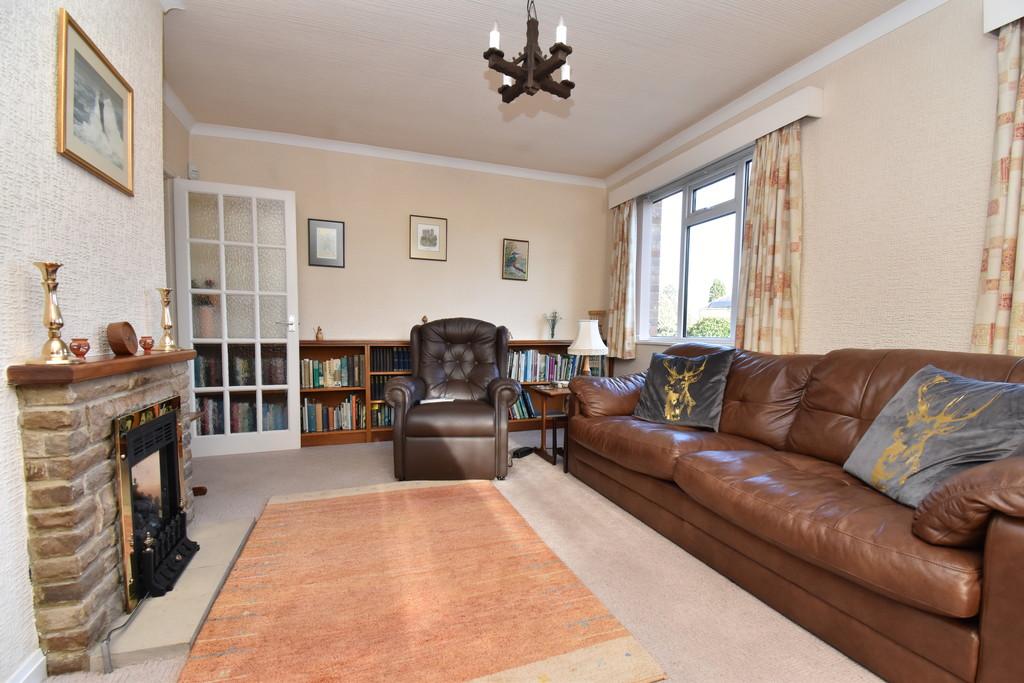 Boroughbridge Road, Northallerton 3 bed detached house £320,000