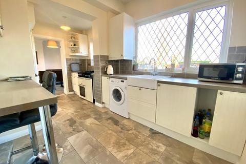 168 Stroud Road, Shirley, Solihull, B90 2LA