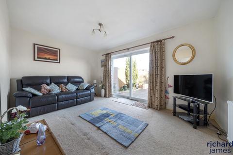18 Masefield, Royal Wootton Bassett, Swindon, SN4 8JS