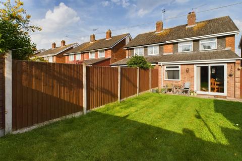 3 bedroom semi-detached house for sale, Arden Road, Barton-under-Needwood