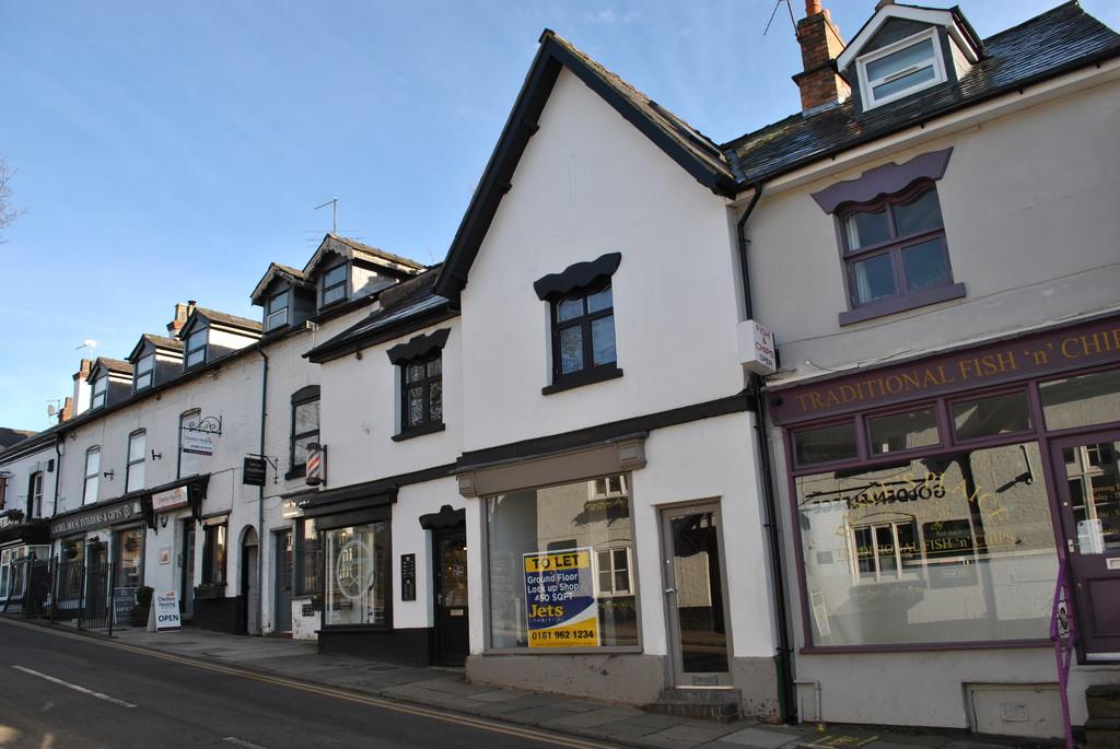 The Cross, Lymm Retail property (high street) to rent £1,417 pcm (£