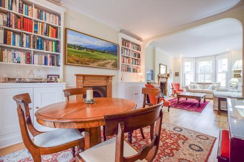 30 Gloucester Road, Richmond, TW9 3BU