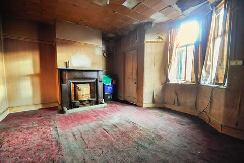 3 bedroom semi-detached house for sale - Caerleon Road, Newport