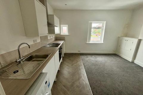 1 bedroom apartment to rent, College Street, St. Helens