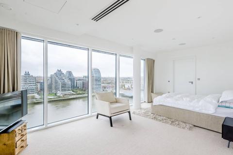 2 bedroom penthouse to rent - Central Avenue, Sands End, London, SW6