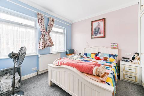 3 bedroom terraced house for sale - MASONS AVENUE, HA3, Harrow, HA3