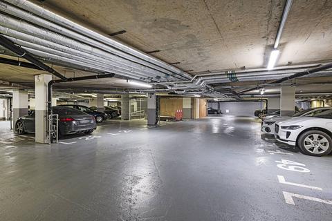 undefined, Avantgarde Tower, Shoreditch, London, E1