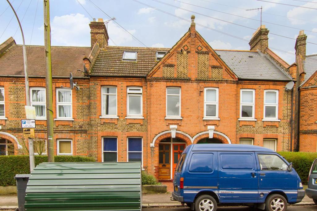 Edward Road, Walthamstow, London, E17 2 bed to rent £2,709