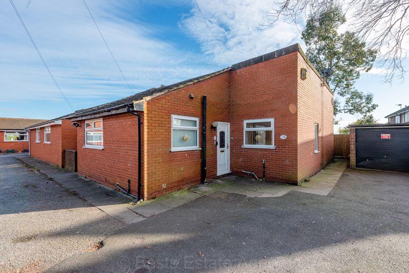 Weston Court, Weston Village, Runcorn 2 bed end of terrace house for