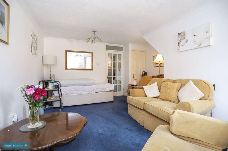 EASTGATE GARDENS 2 bed terraced house £195,000