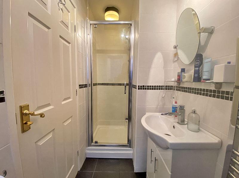 Ensuite shower room