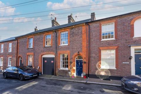 11 Albert Street, Markyate, St Albans, AL3 8HY