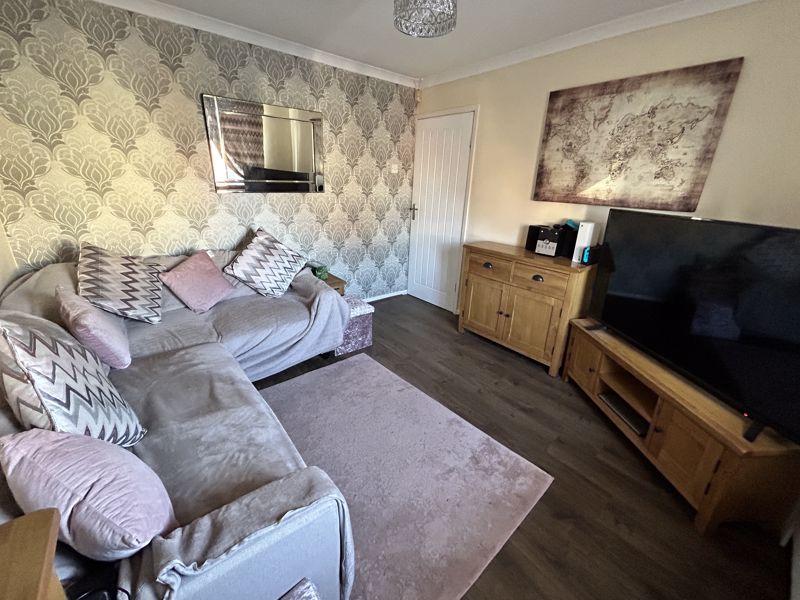 Stonehurst Road, Great Barr, Birmingham B43 7RH 3 bed semidetached