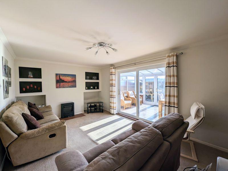 Northmoor Way, Northmoor Park, Wareham 3 bed terraced house £335,000