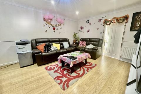 undefined, Stornaway Road, Slough, SL3