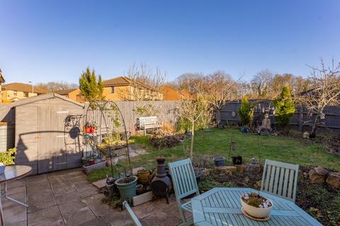 7 Combes Crescent, Leadenhall, Milton Keynes, MK6 5LX