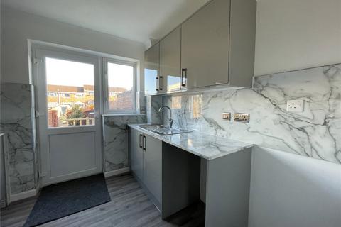 3 bedroom terraced house to rent, Curlew Road, Abbeydale, Gloucester, Gloucestershire, GL4