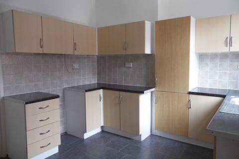 2 bedroom terraced house to rent, Cedar Road, Bishop Auckland