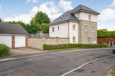 24 Canon Walk, Llandough, Penarth, CF64 2NE