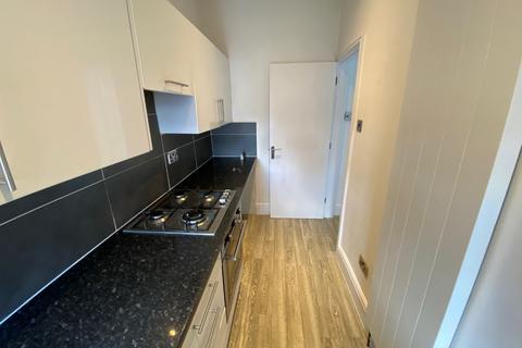 undefined, Flat 2, 181 Henwick Road, Worcester, Worcestershire, WR2 5PD