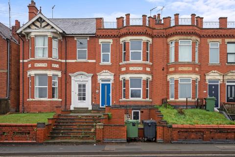 undefined, Flat 2, 181 Henwick Road, Worcester, Worcestershire, WR2 5PD