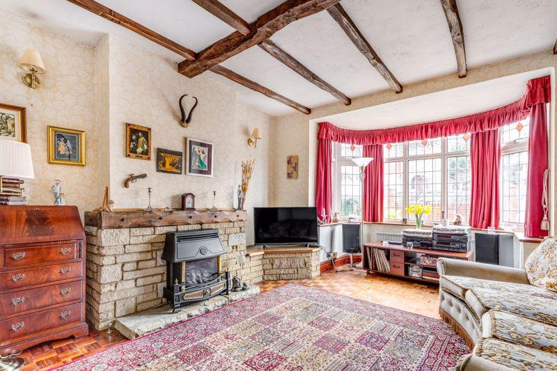 Leamington Avenue, Bromley 3 bed semidetached house £550,000