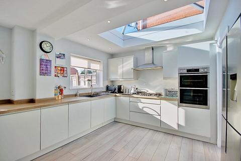 7 Bream Close, Worcester, WR5 3HU