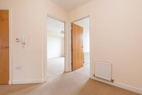 Flat 5, 11 Colonsay Close, Edinburgh, EH5 1BT