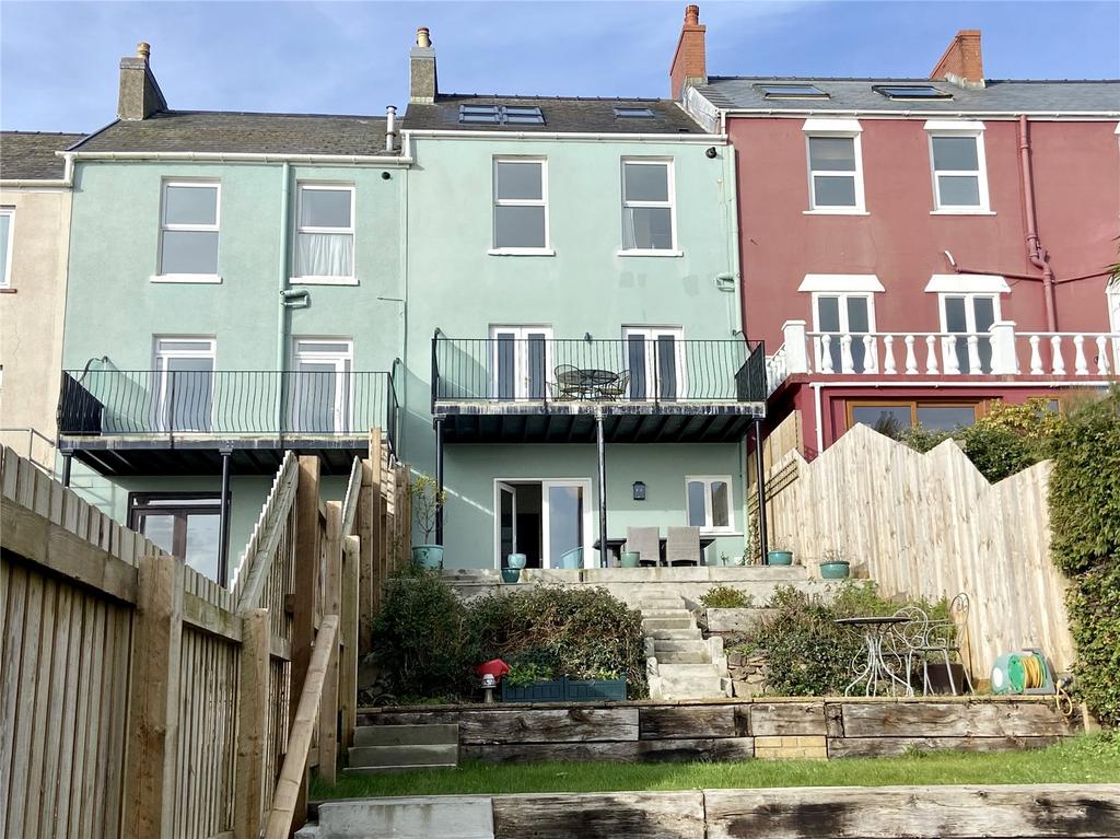 Neyland Terrace, Neyland, Milford Haven, SA73 4 bed terraced house £