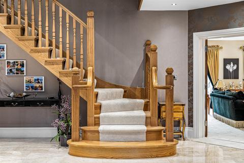 22 Carnaby Road, Broxbourne, EN10 7EQ